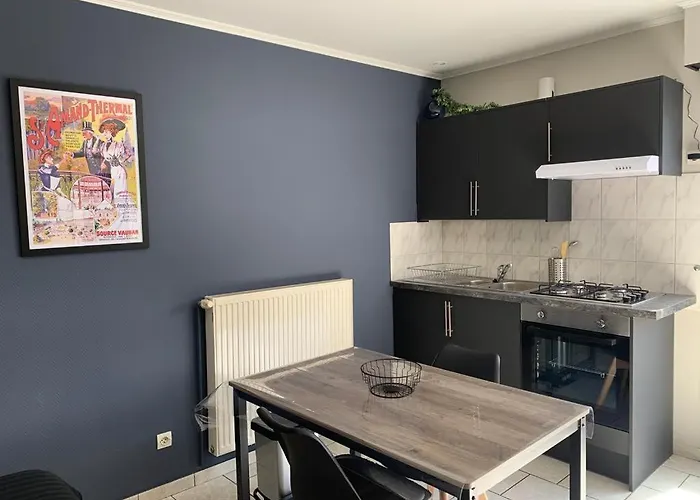 Meuble, Calme Апартаменты *